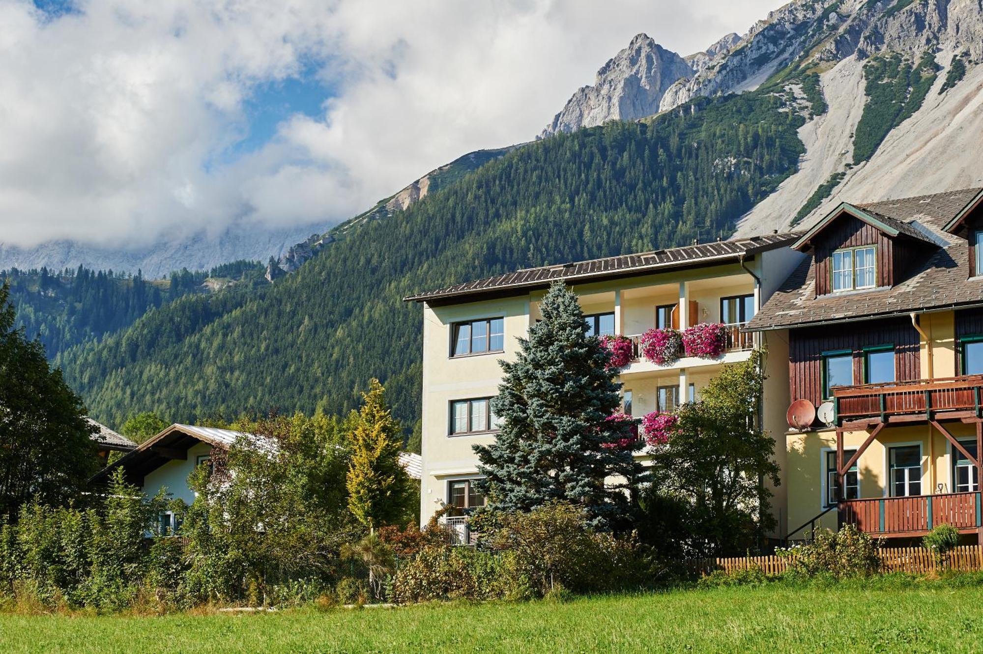 Gaestehaus Herma Ramsau am Dachstein Eksteriør billede